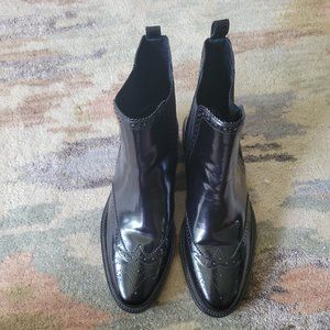 Burberry Black chelsea boots